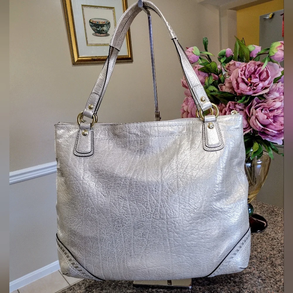 Coach nwt leather